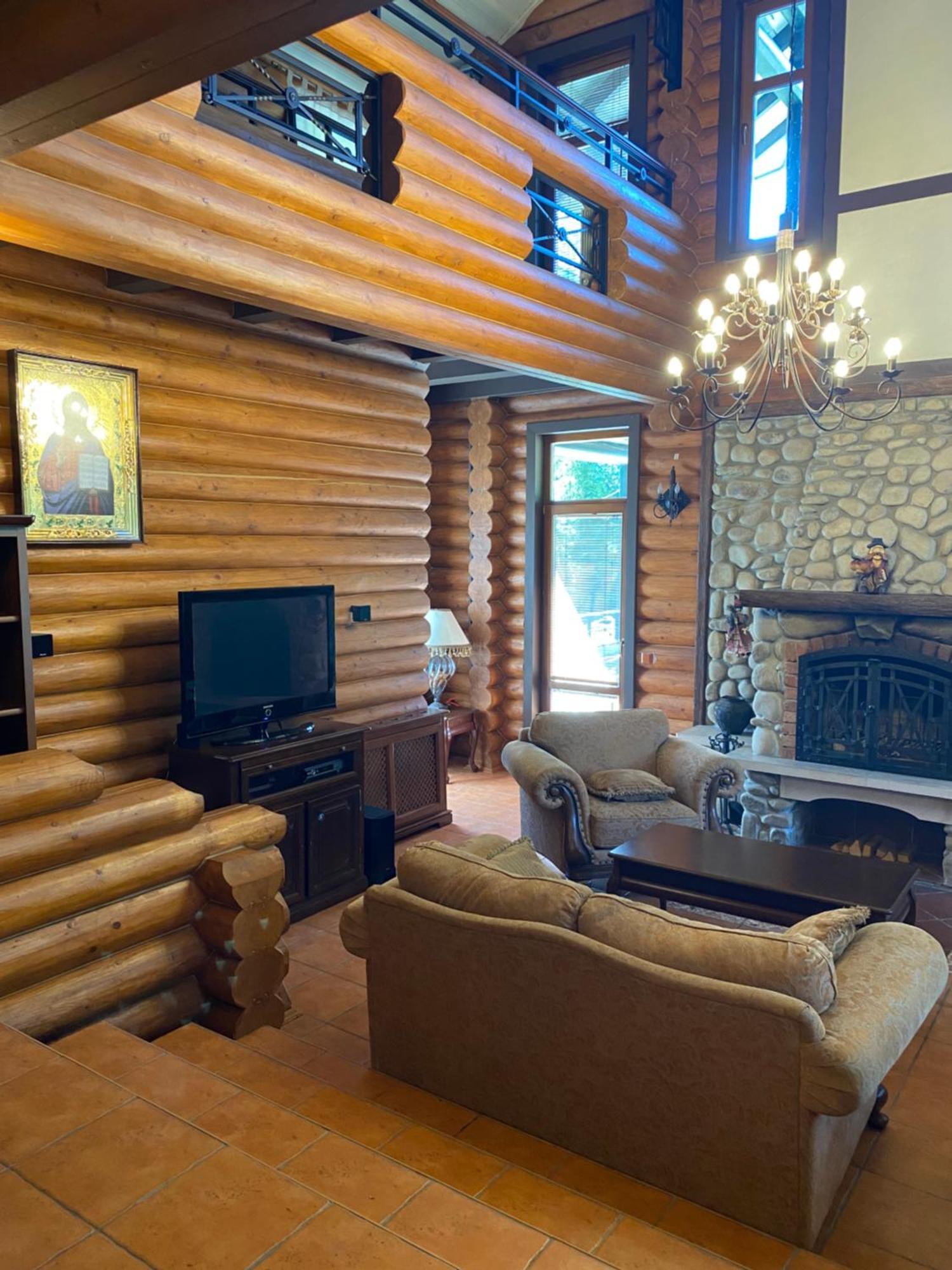 Relaxation In Guta Гута Покращене Шале Luaran gambar
